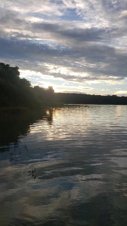 Aldeia Do Lago Caldas Novas Lindo Apt Com Cozinha Mobilia Nova Pode Levar Bebidas Na Area Das Piscinas ภายนอก รูปภาพ